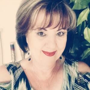 Meet your Posher, Loretta